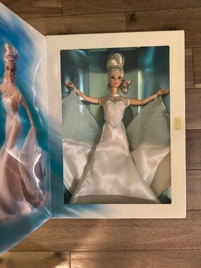 Starlight Dancer Barbie Collectors Edition Classique Collection (1996)